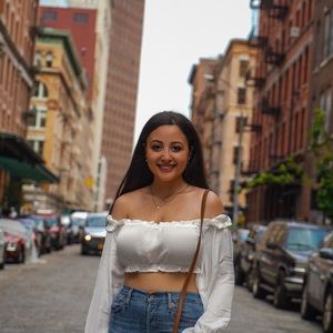 Meet your Posher, Madison